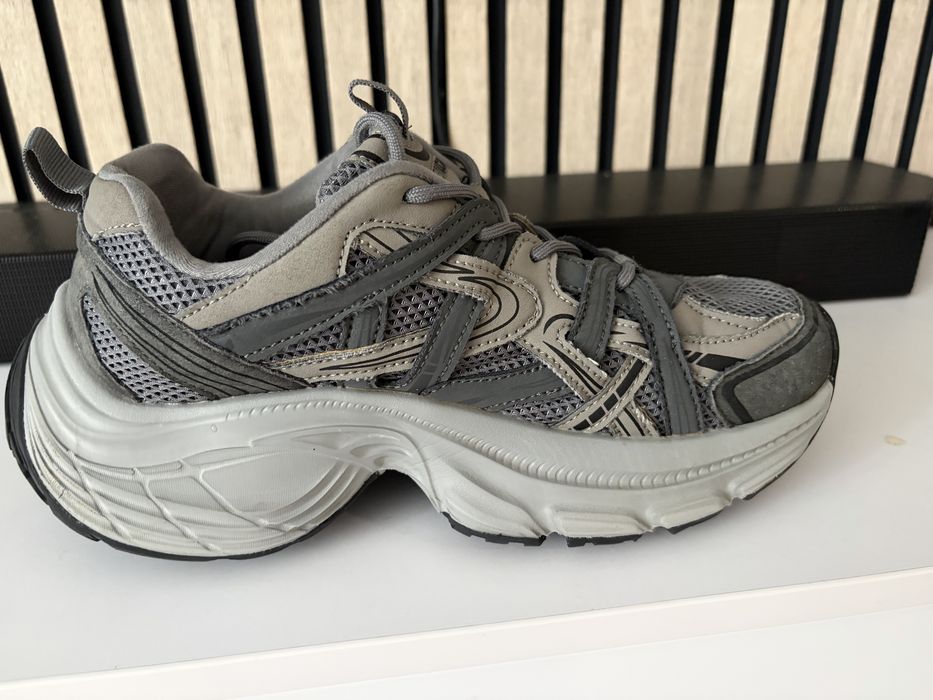 Кросівки Balenciaga
