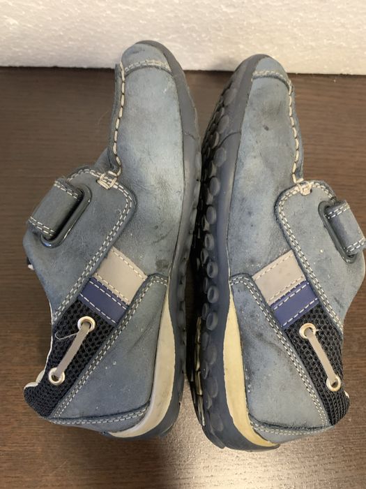 Sapatos Mocassins azuis com velcro geox 29
