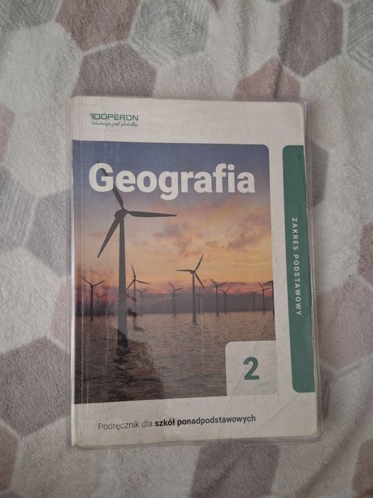 podręcznik 2 geografia