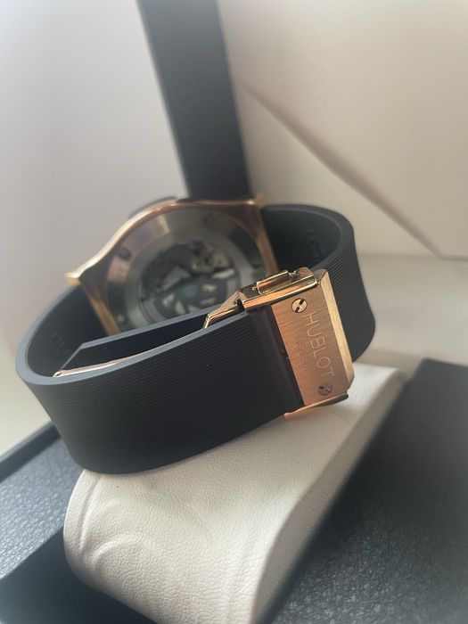 Часы механические автоподзавод Hublot Classic Fusion Black Gold