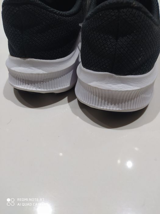 Adidasy Nike 37,5