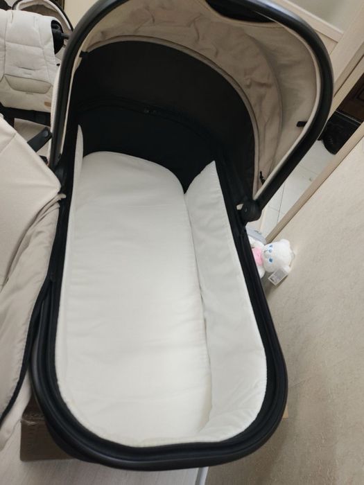 Дитяча коляска/візочок 2 в 1 chicco mysa беж