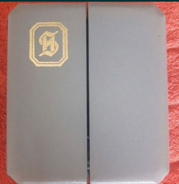 Relógio Feminino H stern com diamante e safira 
Com diamante e safira