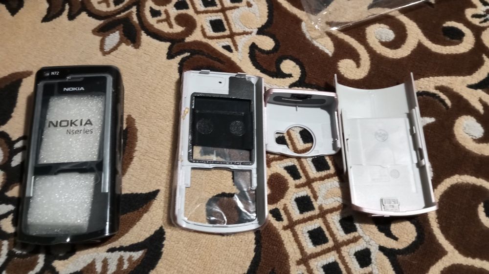 Корпус Nokia N72  без клавиатуры.Новый.