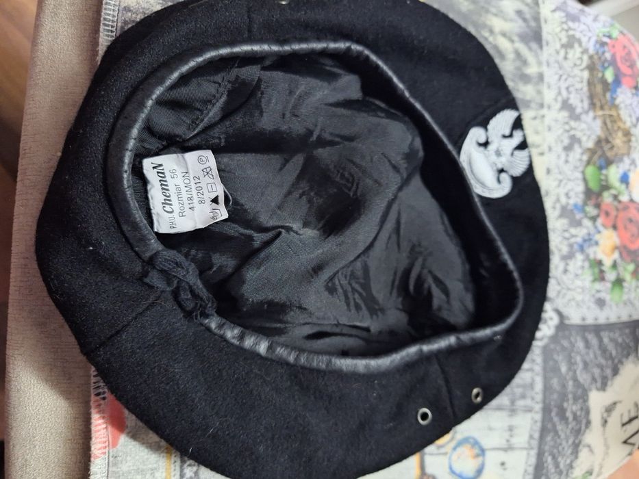 Beret szkoły mundurowej