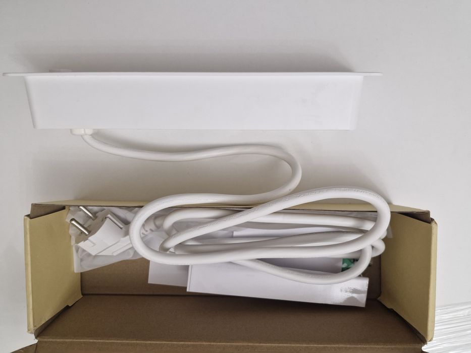 Продам врізну розетку