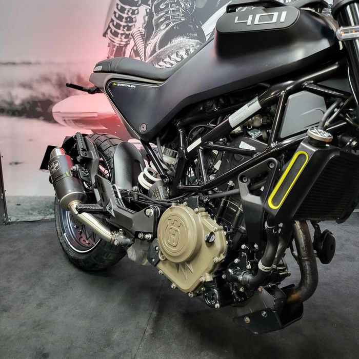 Husqvarna Svartpilen 401