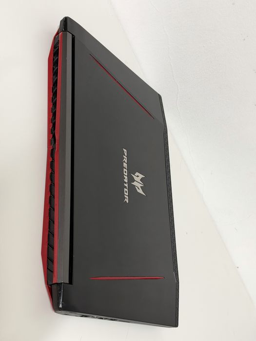 Portátil Gaming Acer Predator - GTX 1060