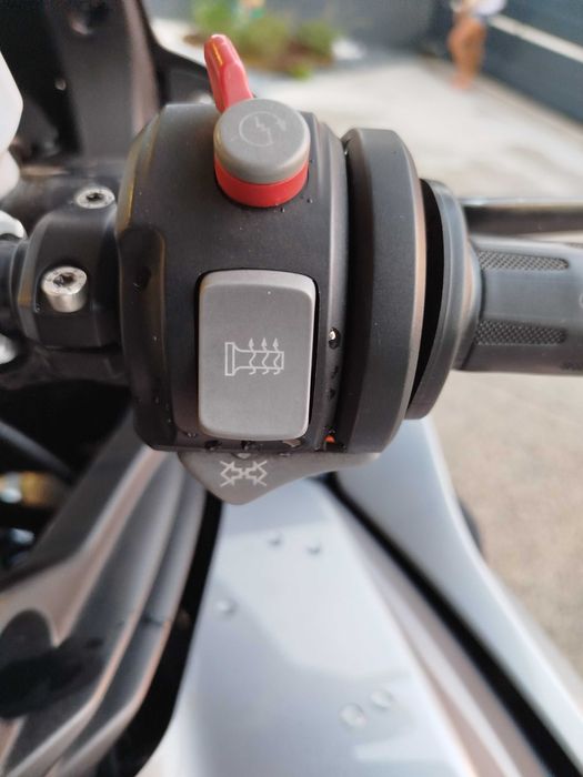 BMW K1200 S – 2005 – 1157cc – 167cv