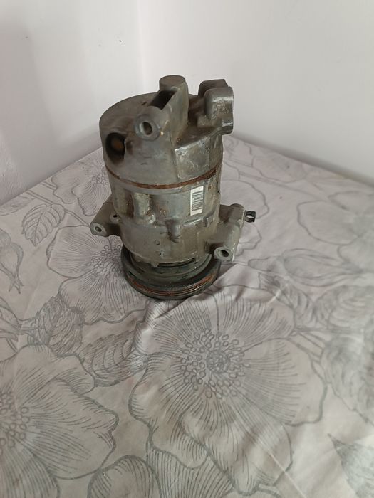Sprężarka klimatyzacji fiat stilo 2002  1.6 benzyna
