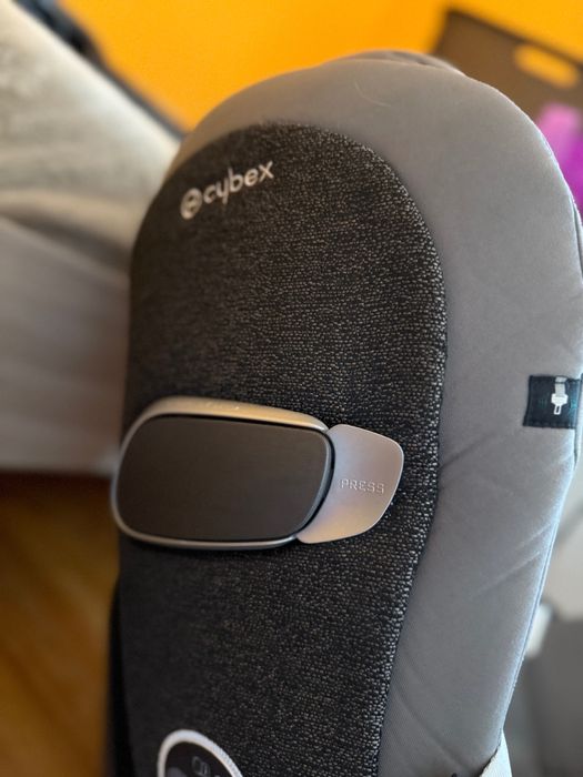 Fotelik z bazą Cybex Sirona Z