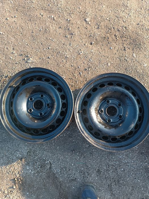 Felgi stalowe 15 Volkswagen, Audi, Skoda 5x112 et33 4szt