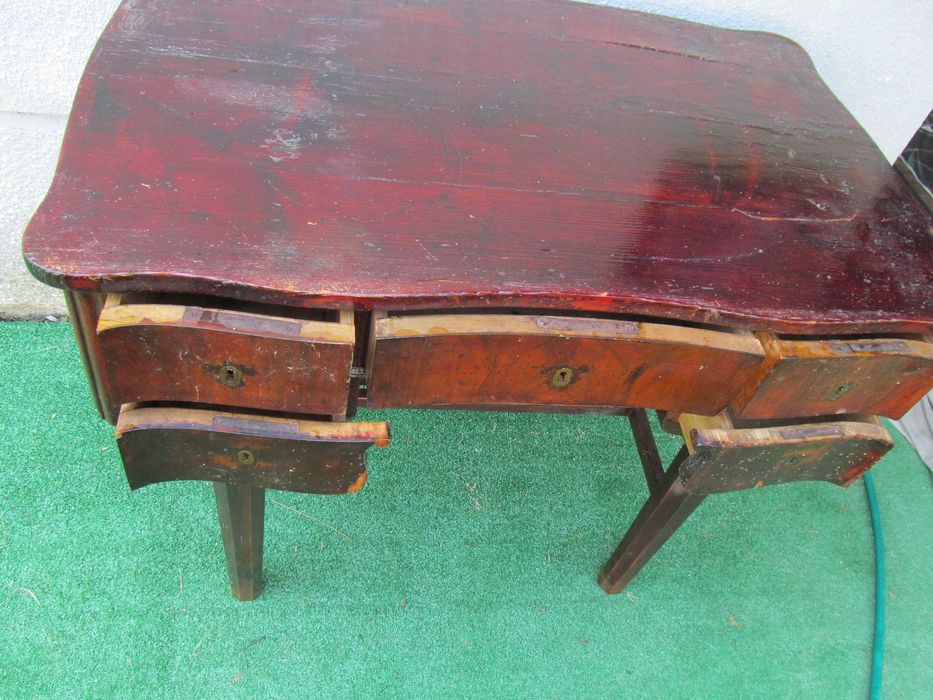 Stare małe biurko damskie, biedermeier ?