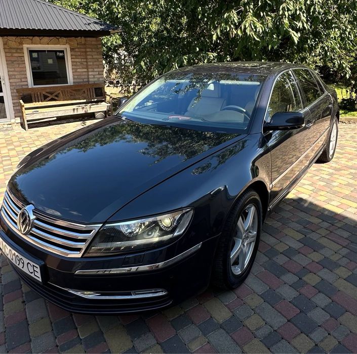 Volkswagen Phaeton 2012
