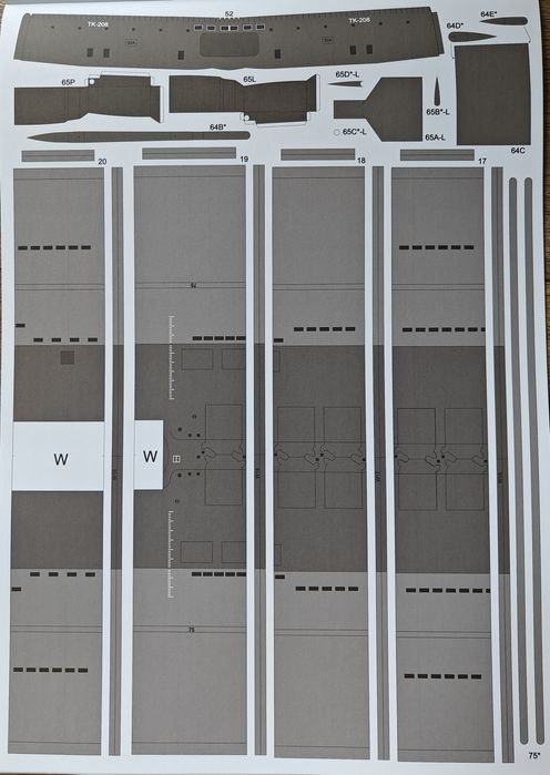 Atomowy okręt podwodny klasy TAJFUN model kartonowy 1:200 "offset"