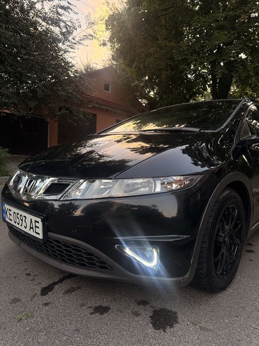 Honda civik 2008 5D , 1.8 газ/бенз ,6ст механика