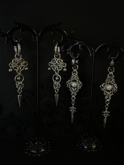 Nowy zestaw  kolczyki ze stali styl gotycki