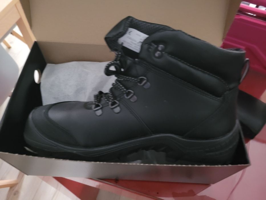 Buty robocze nowe rozmiar 45