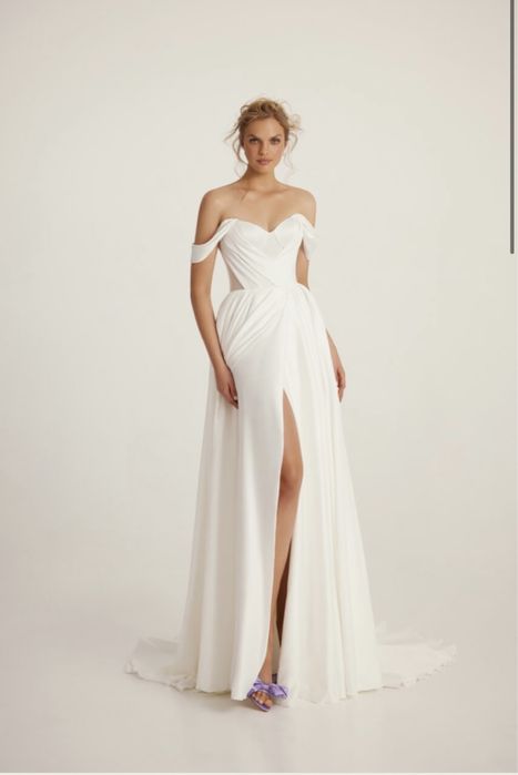 Весільна сукня Ariamo