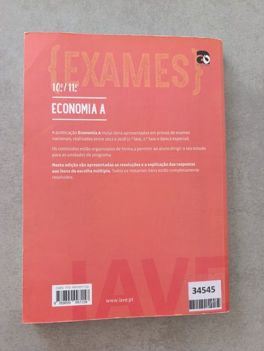 Economia A 10/11°ano livro de apoio IAVE