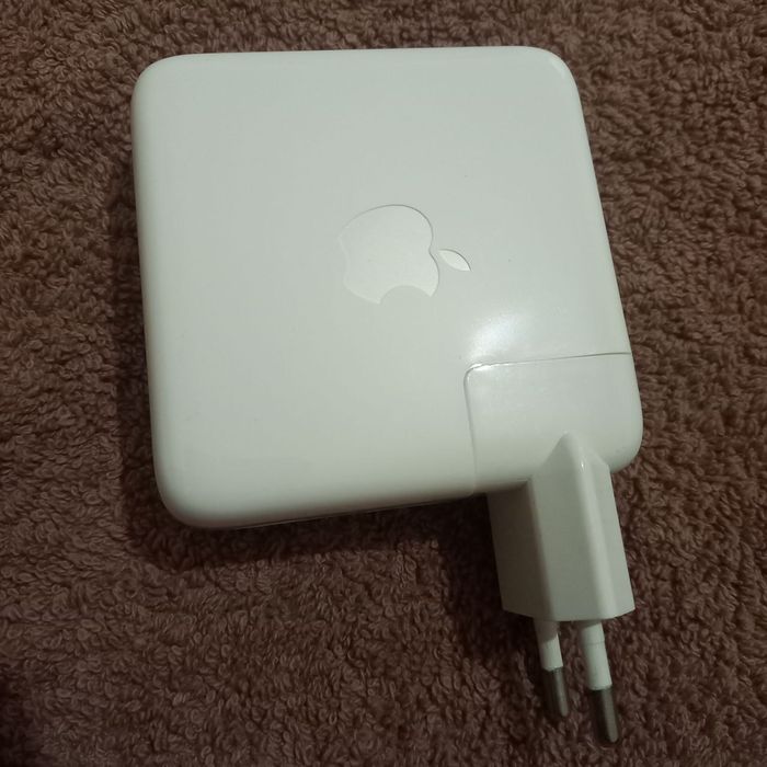 20.3V-3A adapter 61W type-C мережевий зарядний пристрій НОВИЙ блок живлення Apple з роз'ємом USB-C