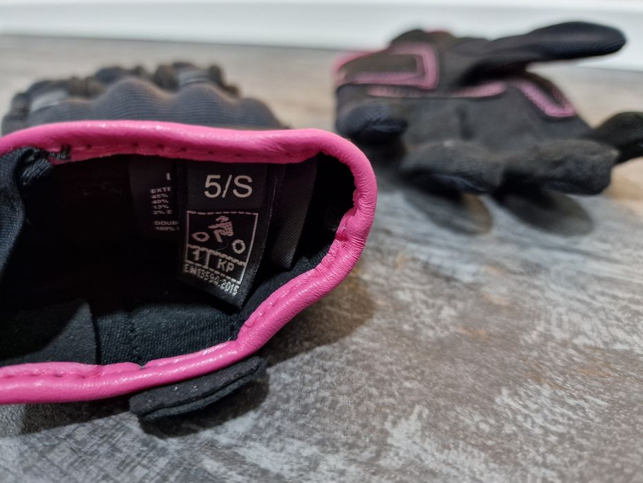 Bering Fletcher Preto / Rosa 5/S