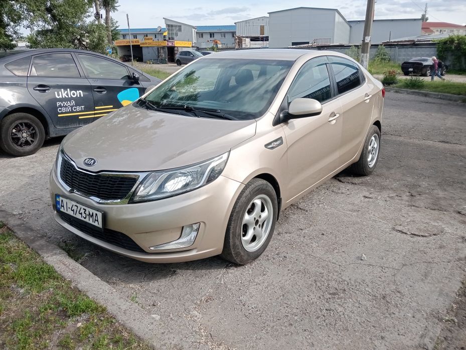 KIA RIO 1.6 Автомат