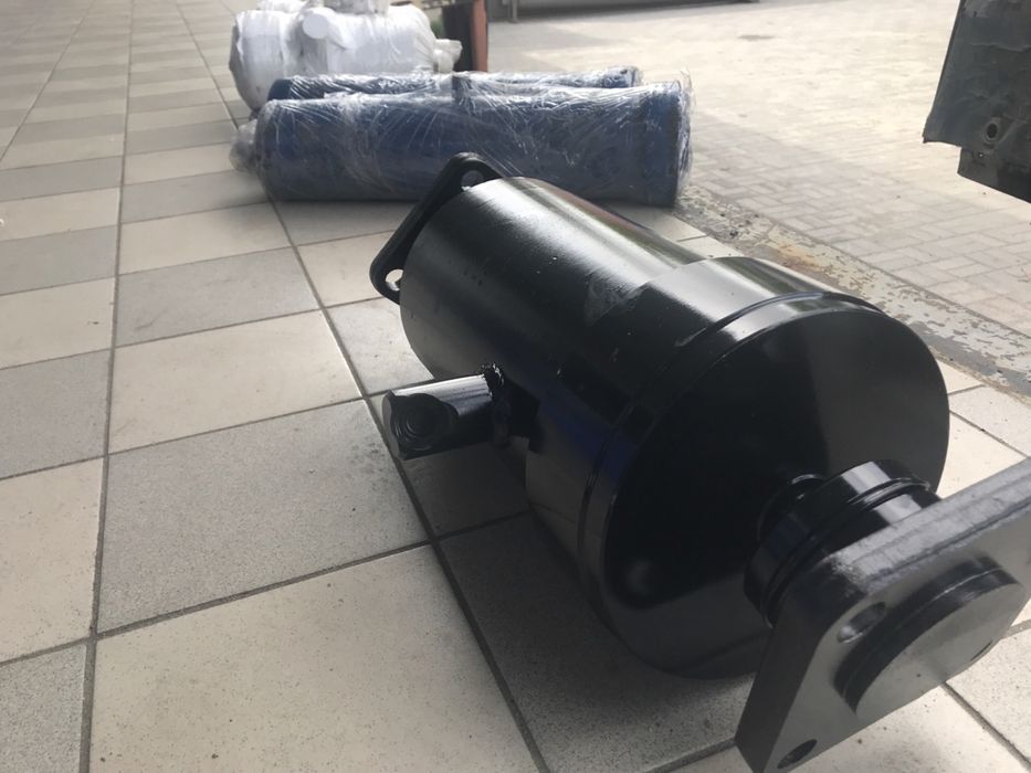 Циліндр,Гідроциліндр, Шток  Камаз, Зіл, Газон, Газ-53, Саз