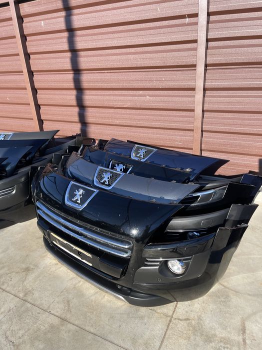 Бампер Передній Пежо 3008 Бампер Peugeot 3008 Гібрид Hybrid