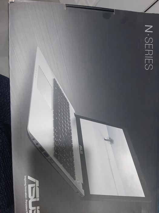 ASUS i7 Octocore 3.4 GHz G-Force GTX 760M 2 GB DDR5 Full HD Display with Original Box64729933296642120