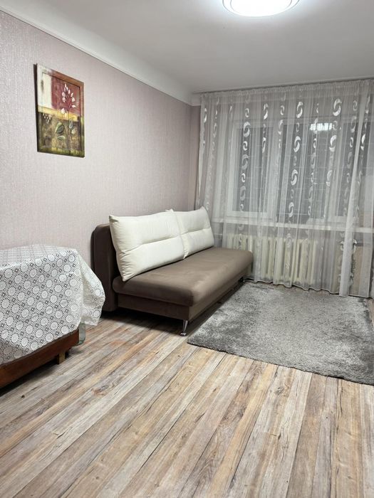 Продаж - 2-кімн квартира в м Самар, площа Героїв (р-н БК МЕТАЛУРГІВ)