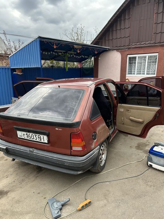 Opel Kadett 1.3 Бензин