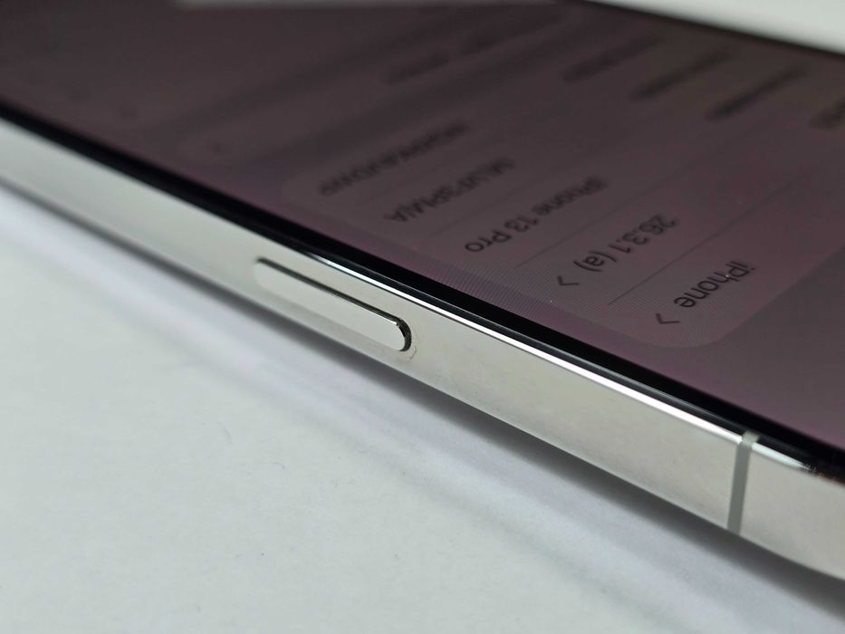 iPhone 13 PRO 256GB / Silver/ 76%/ Grade A- / + ładowarka