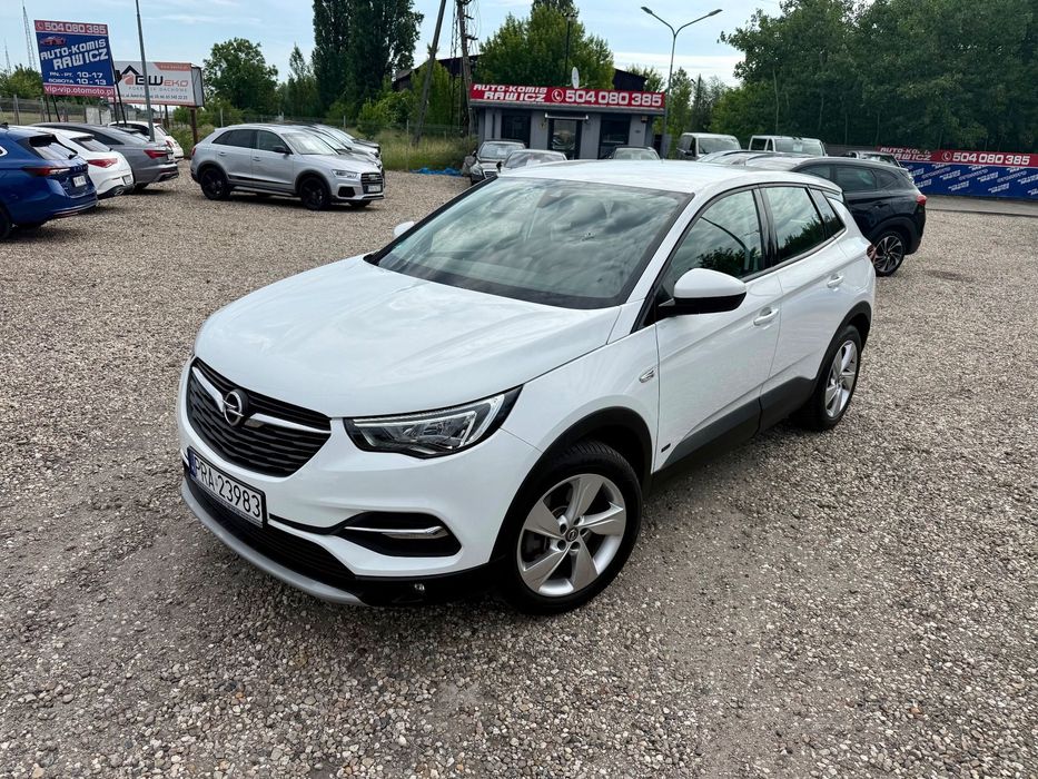 Opel Grandland X 1.6TPlug-in HYBRID 31.000km !!