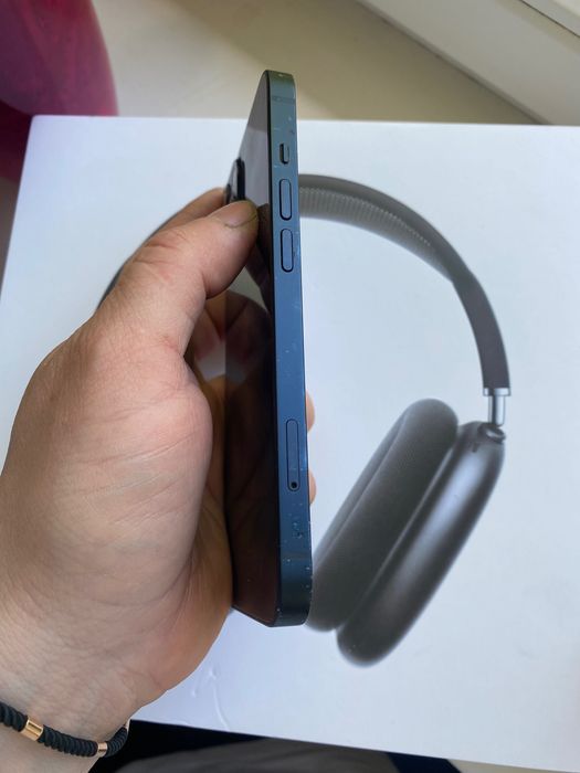 Apple iPhone 13 128GB Новий свій 100%!Невер!