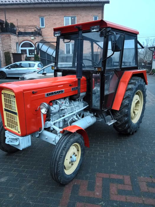 Traktor Ursus C-360  1980 r  po remoncie z przyczepą