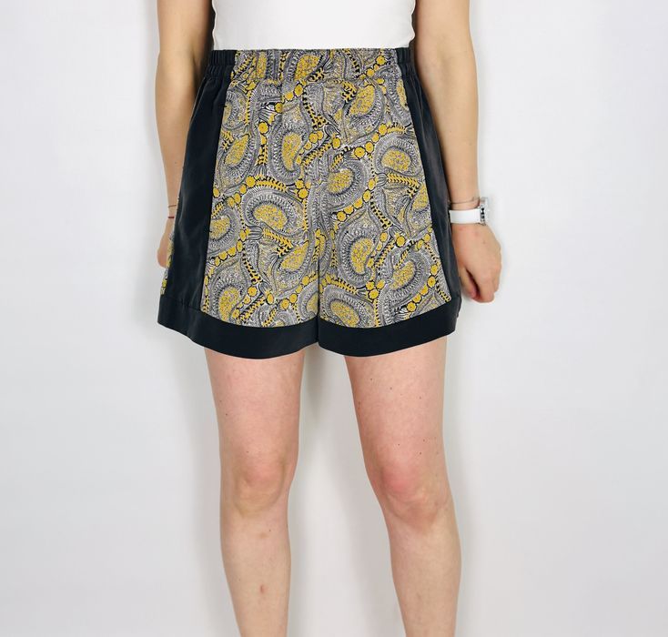 Szorty paisley z kontrastowym wykończeniem XS 34 H&M