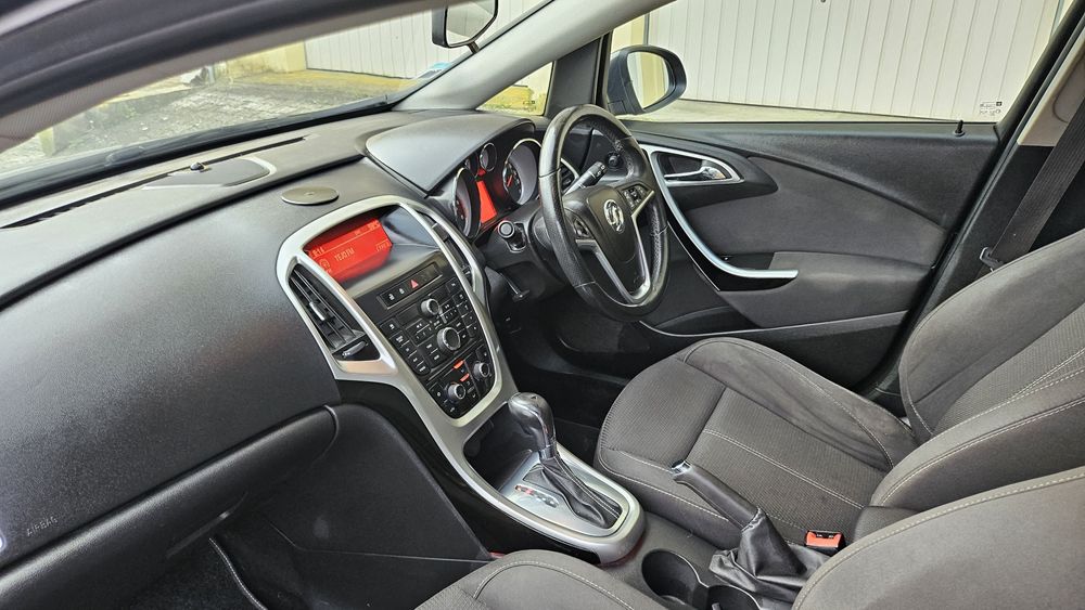 Opel astra 2.0 163 cv VOLANTE A DIREITA