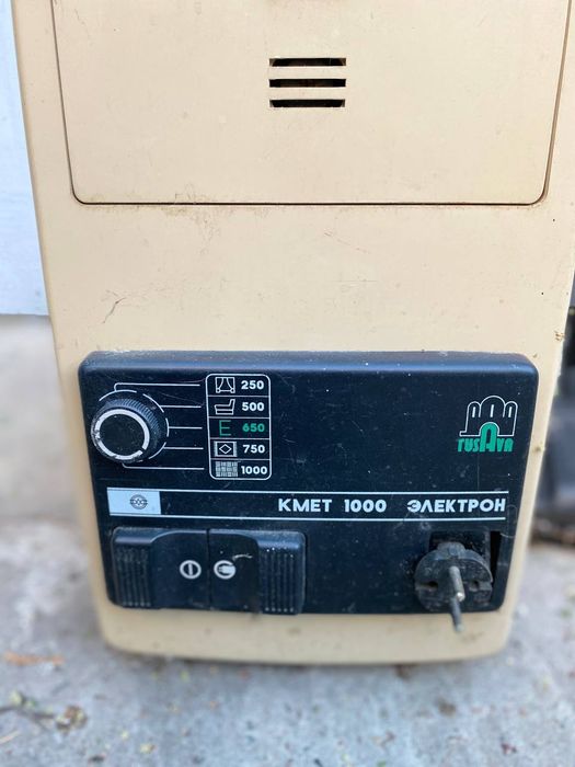 Пилосос у робочому стані