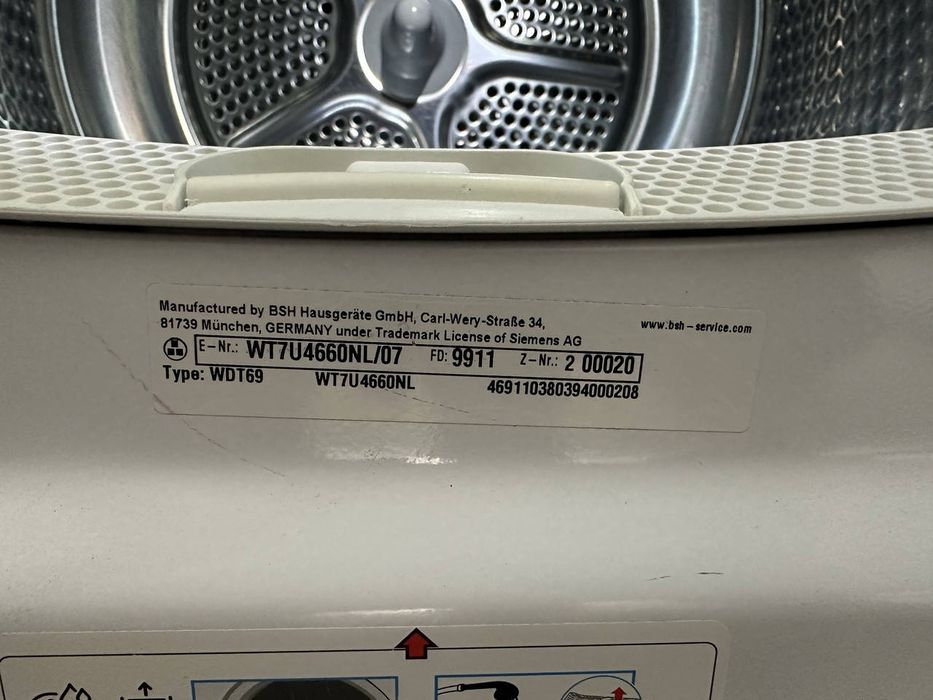 Сушильна машина Siemens iq500 WT7U4660NL/07