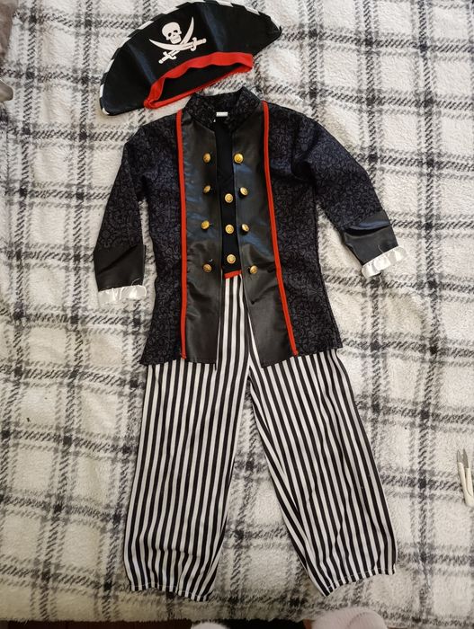 Костюми піратів на різний вік