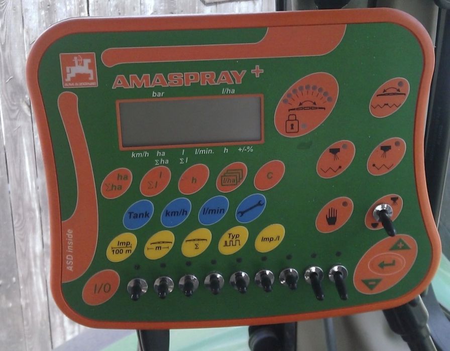Opryskiwacz Amazone Ux 3200, 21m  2015r, stan idealny,Okazja!!!