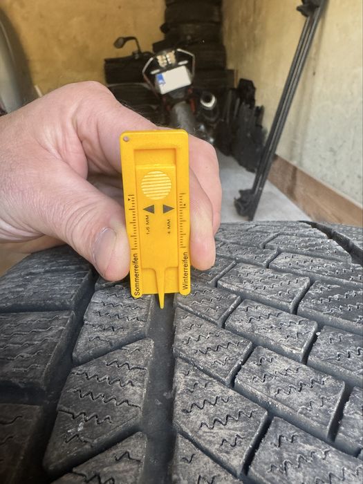 Opony Continental ContiWinterContact 245/35 R19