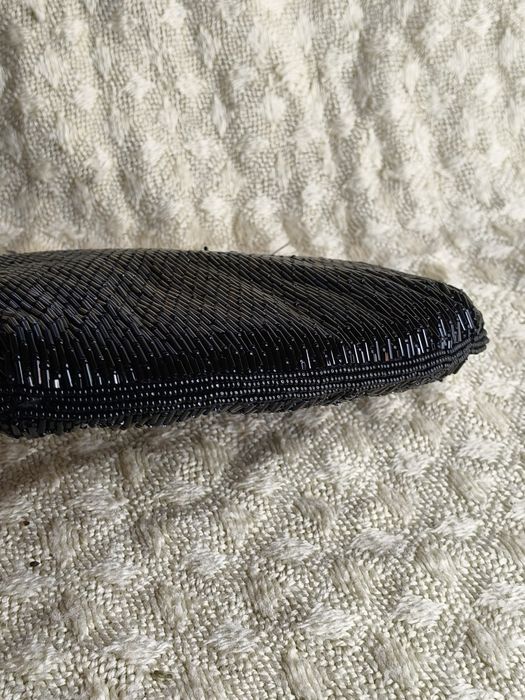 Stara torebka kopertówka wyszywana koralikami 13