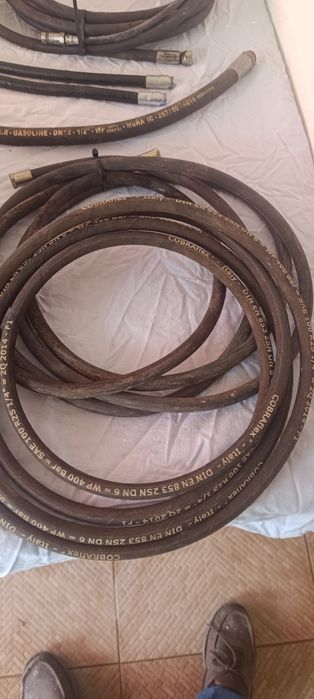 Mangueira alta pressão com pistola p massa consistente,óleo e fluidos