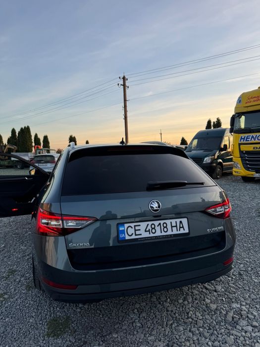 Skoda Superb 2019р Ідельний стан