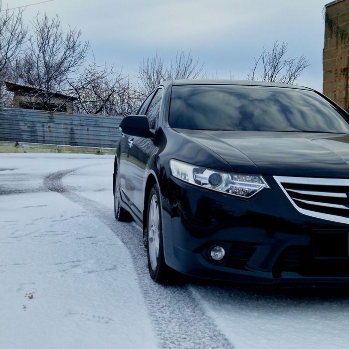 Продам Хонду Аккорд