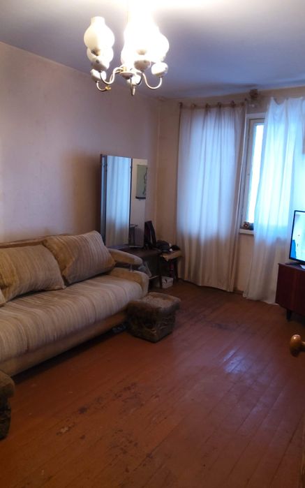 Квартира на Польовій