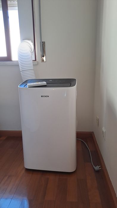Ar Condicionado Portátil BECKEN BAC10172WH