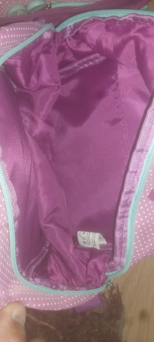 Vendo mochila escolar Jolly Lucy, tipo trolley